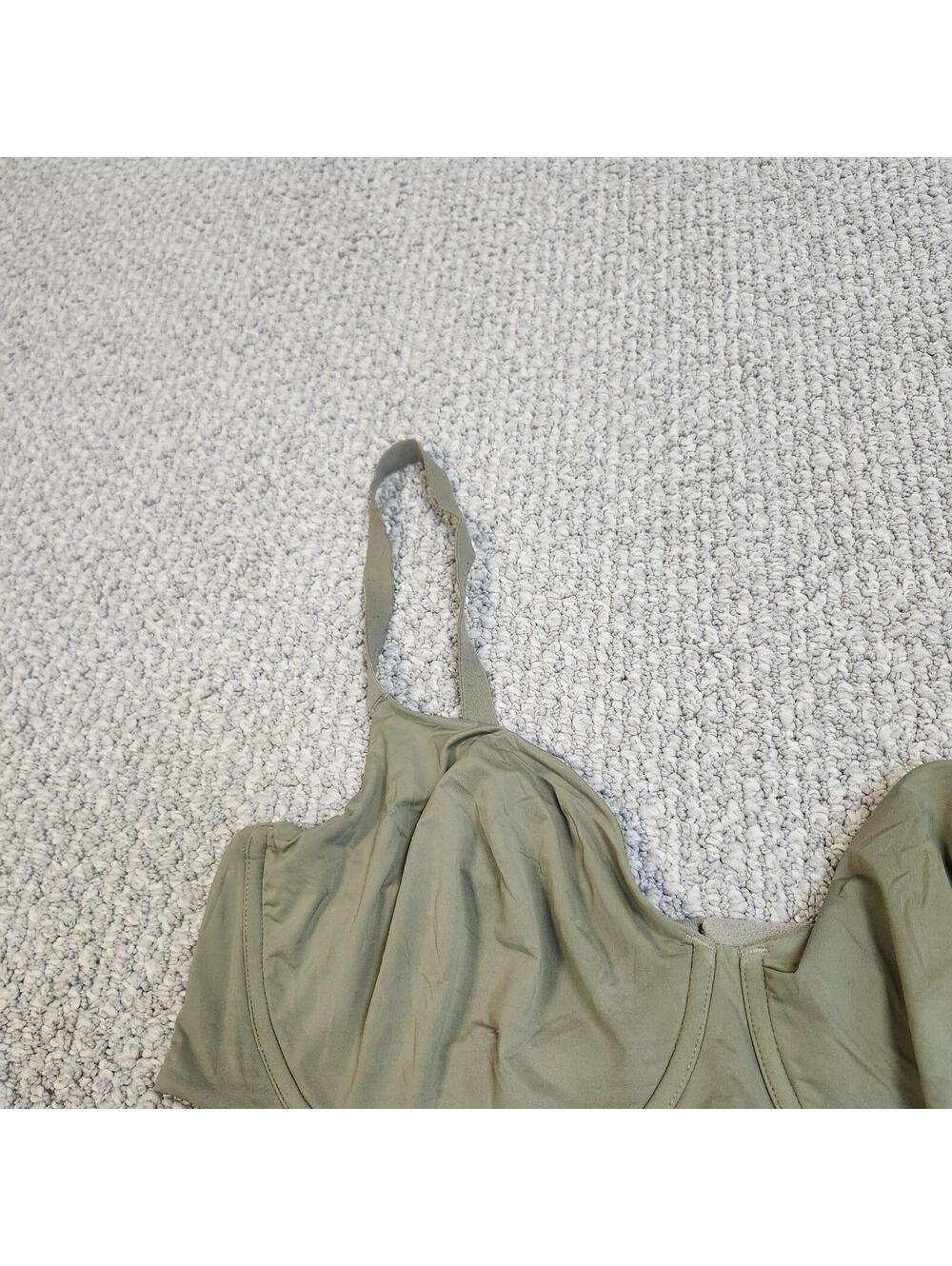 Victoria’s Secret Bra Demi Unlined Green Size 40DDD Underwire - Picture 3 of 8